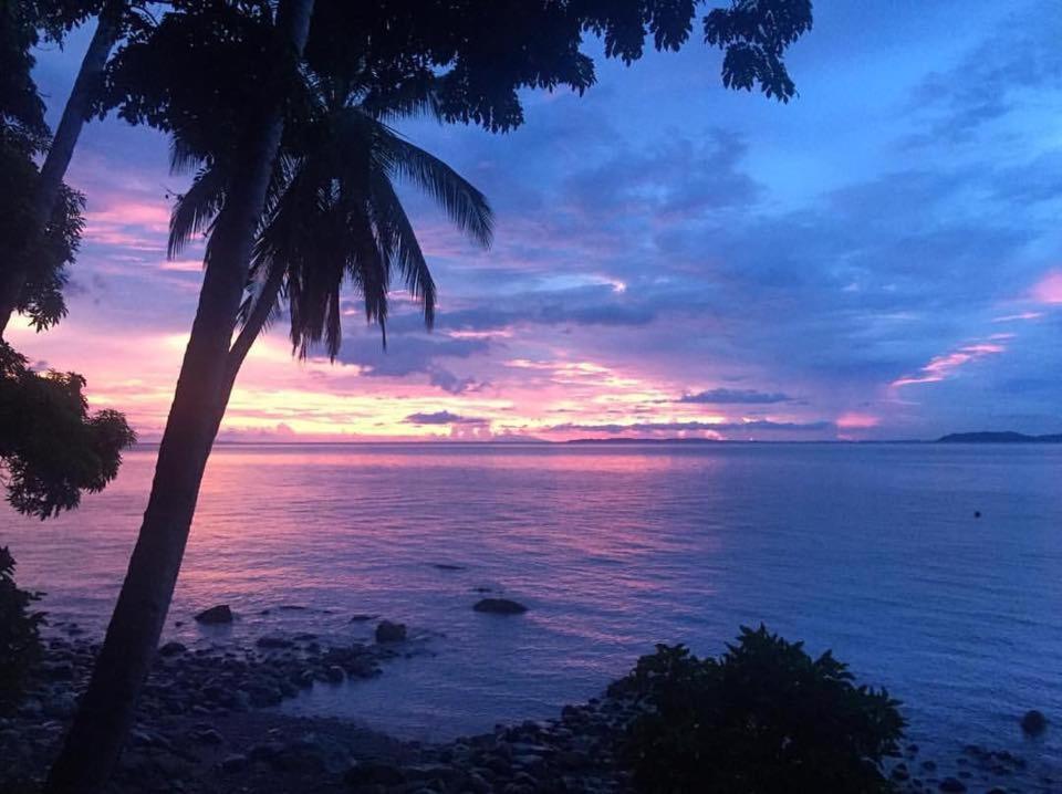 Villa Milagros Dive Inn Anilao مابيني المظهر الخارجي الصورة
